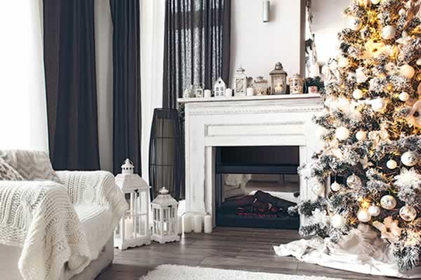 Use these tips to make the most of selling at the holidays.